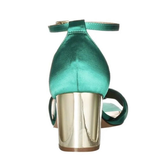 Lilly Pulitzer Colleen Sandals Emerald Isle Gold Block Heel Satin Sz 8M New - Picture 4 of 9